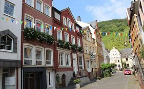 Ferienwohnungen Und Appartements - Haus Budinger